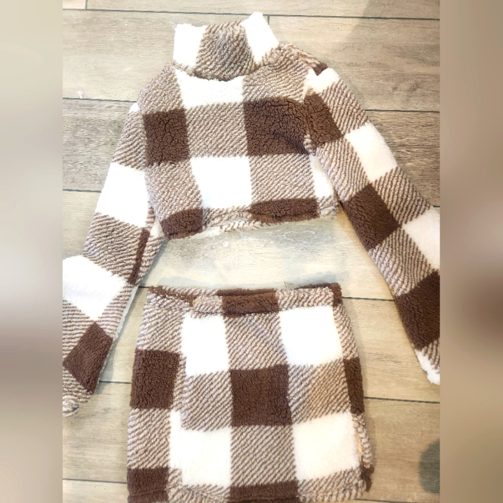 Fluffy shein plaid skirt set